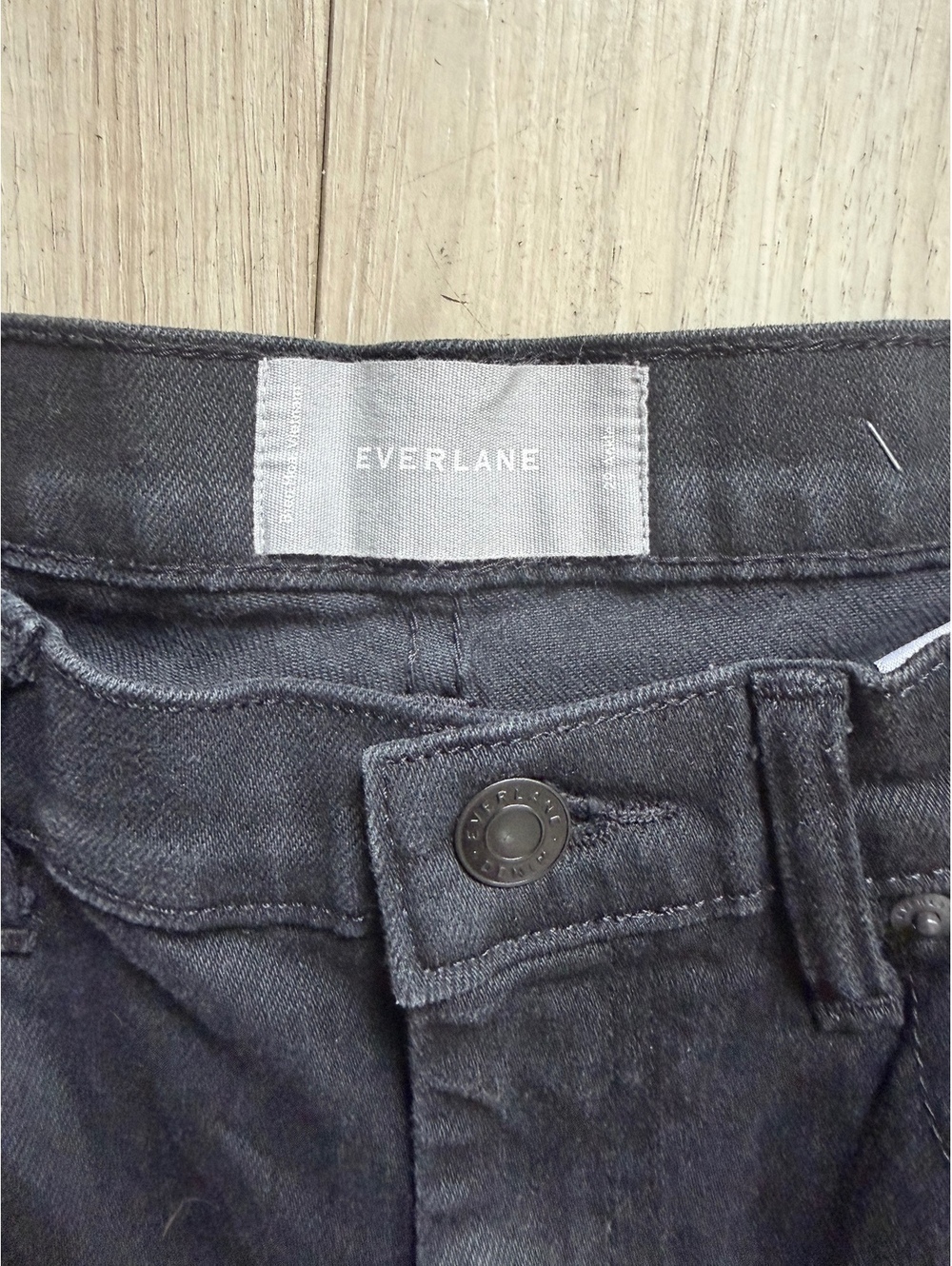 Everlane Women’s High Rise Skinny Jeans Washed Black Denim - Picture 2 of 4